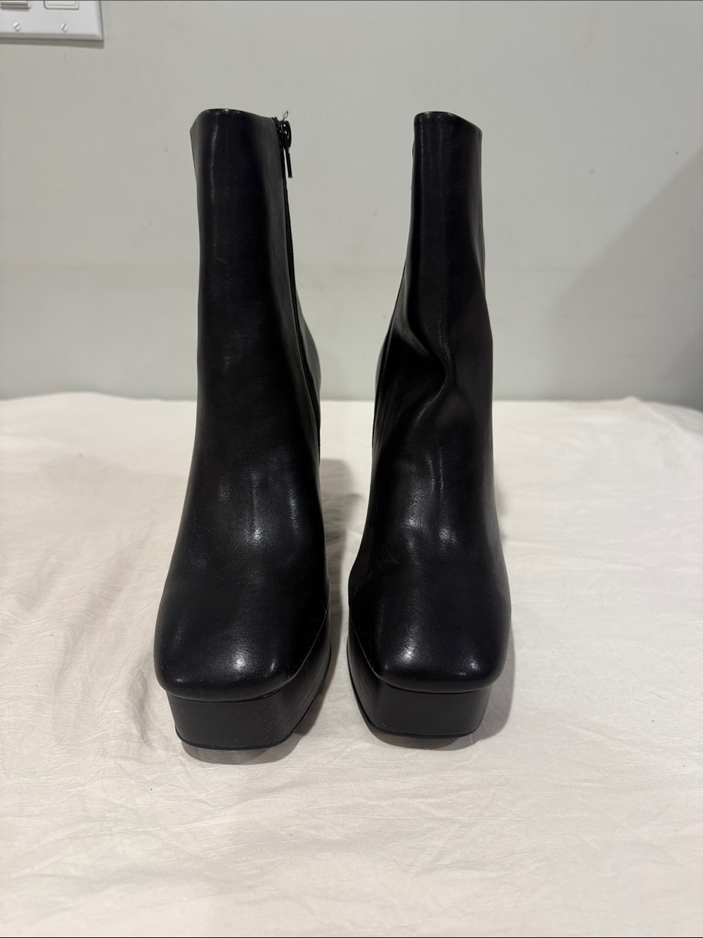 Brand New Madden Girl Black Platform Ankle Boots